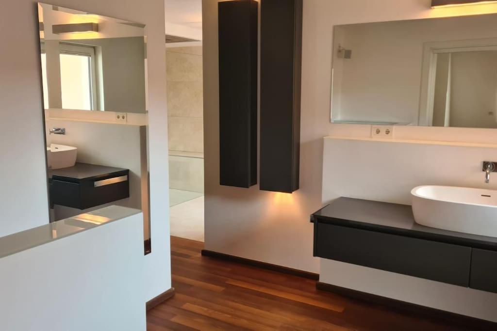 Apartment Luxury Penthouse In The Center