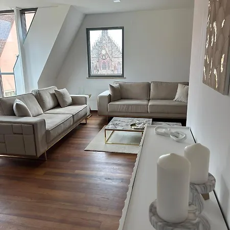 Apartamento Luxury Penthouse In The Center Núremberg Exterior foto